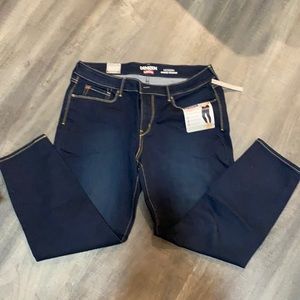 Levi’s Denizen new